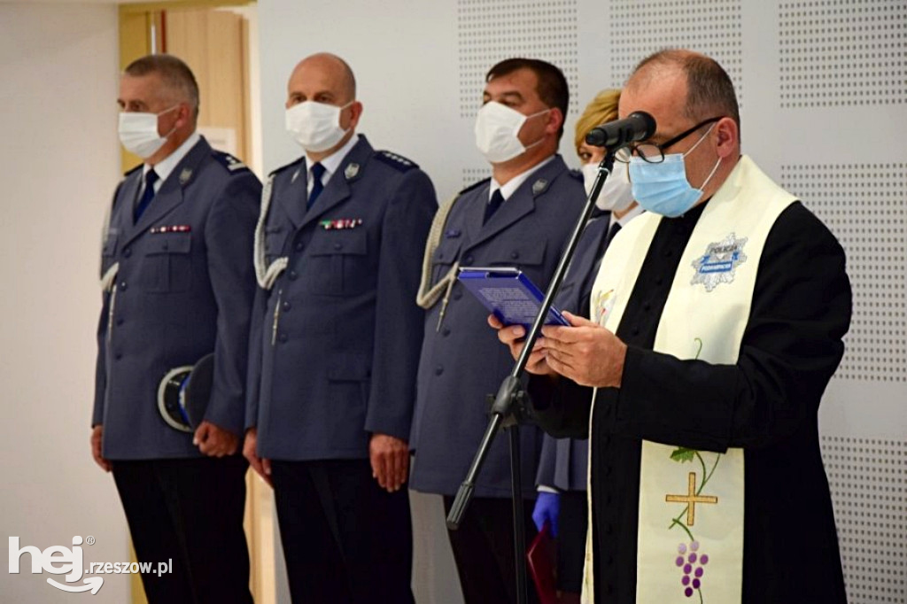 Ślubowanie nowych policjantów