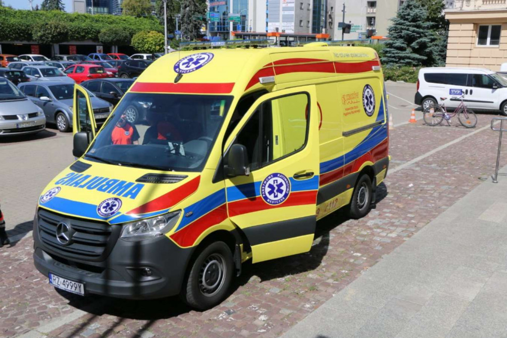 Nowa karetka od wojewody