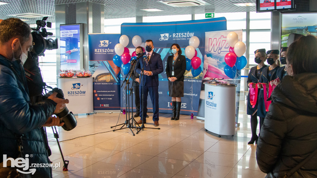 Wizz Air inauguruje loty z Jasionki