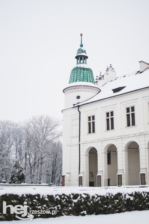 Zamek w Baranowie Sandomierskim Zimą
