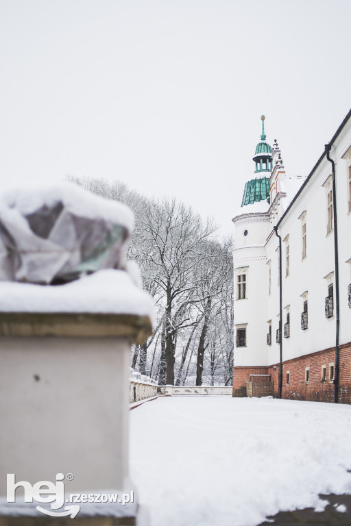 Zamek w Baranowie Sandomierskim Zimą