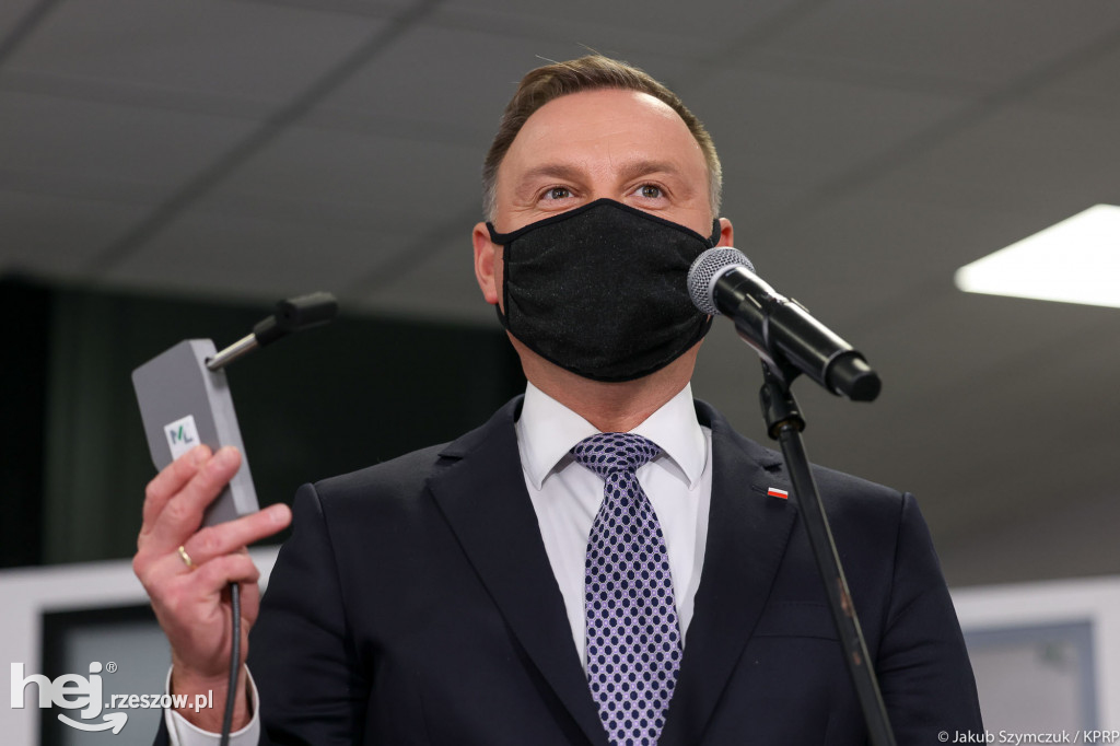 Prezydent Duda w Rzeszowie. Powstało urządzenie wykrywające COVID z oddechu