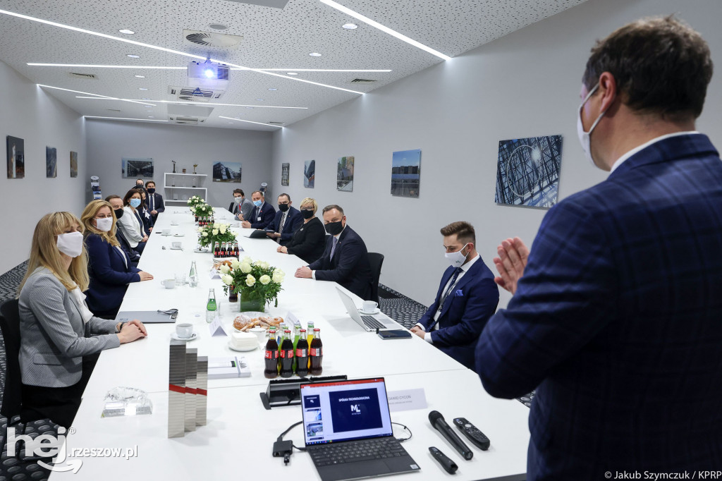 Prezydent Duda w Rzeszowie. Powstało urządzenie wykrywające COVID z oddechu