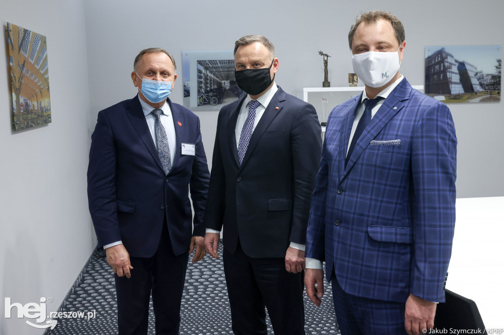 Prezydent Duda w Rzeszowie. Powstało urządzenie wykrywające COVID z oddechu