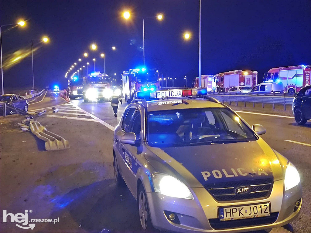 Katastrofa autobusu na A4! Sześć osób nie żyje
