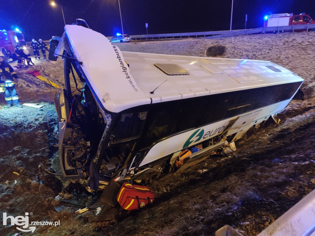 Znów katastrofa autokaru na A4! W tym samym miejscu!