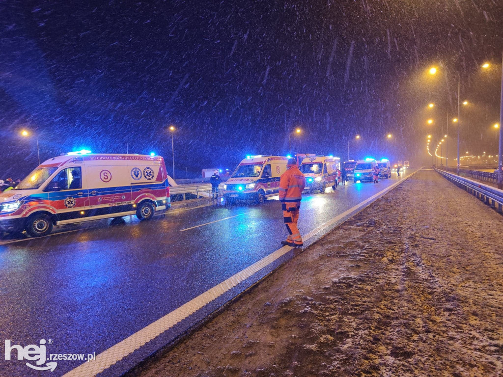 Znów katastrofa autokaru na A4! W tym samym miejscu!