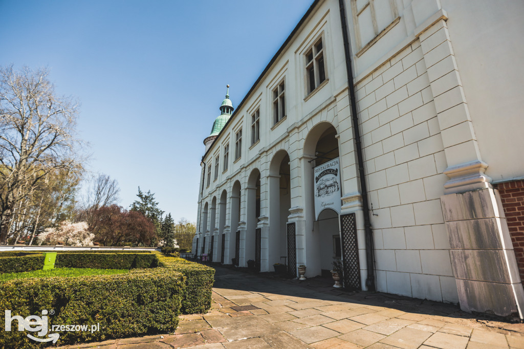 Zamek w Baranowie Sandomierskim w wiosennej odsłonie