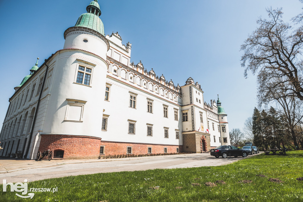 Zamek w Baranowie Sandomierskim w wiosennej odsłonie