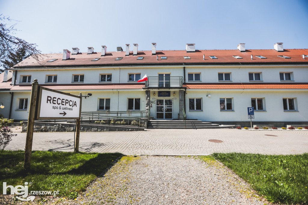 Zamek w Baranowie Sandomierskim w wiosennej odsłonie
