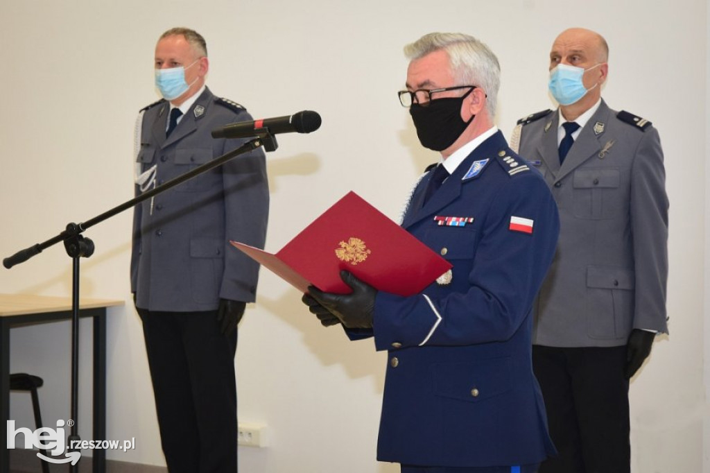 Ślubowanie nowych policjantów