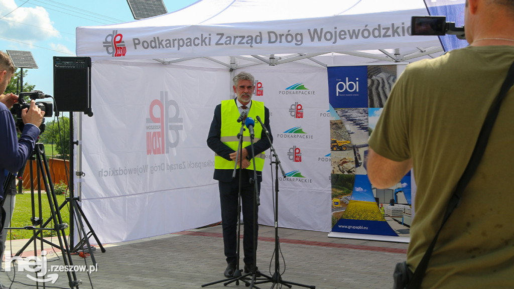 Przebudowa DW867