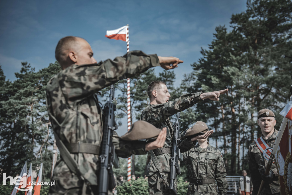 Podkarpaccy Terytorialsi przysięgali w Nowej Dębie