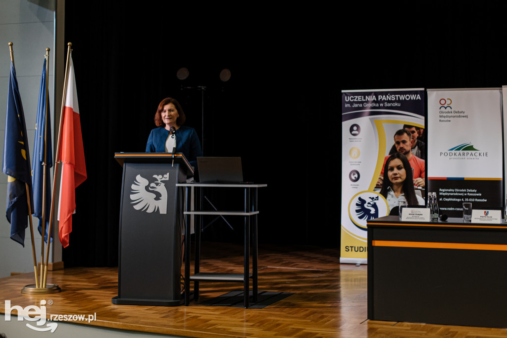 Debata Miasto Sanok a Podkarpacka Dolina Wodorowa - szanse i wyzwania