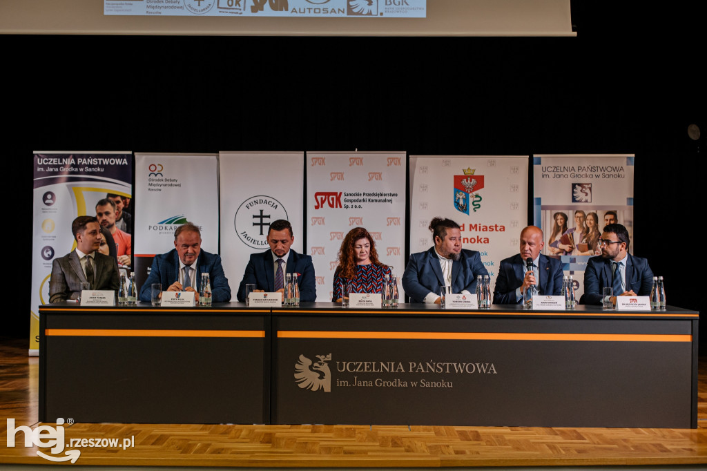 Debata Miasto Sanok a Podkarpacka Dolina Wodorowa - szanse i wyzwania