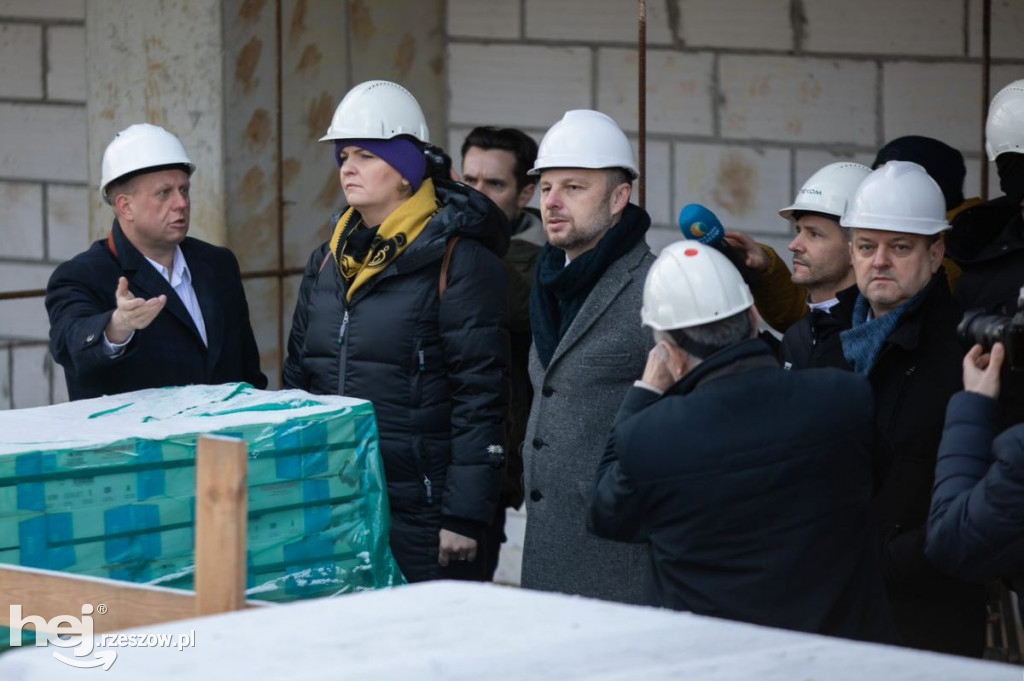 Budowa basenu w Rzeszowie