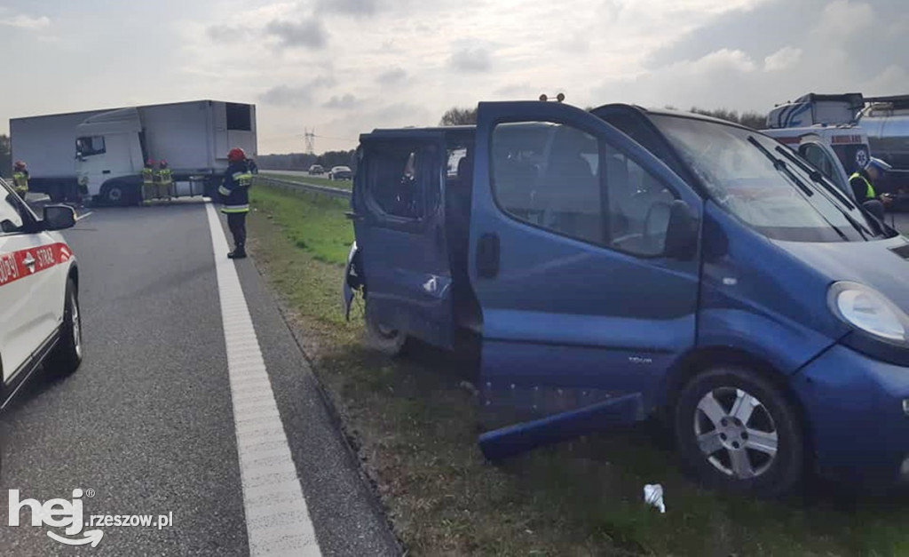 Karambol na A4 między Dębicą i Tarnowem