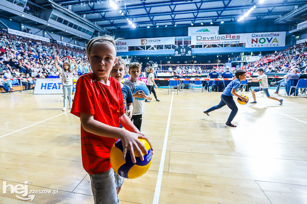 DEVELOPRES BELLA DOLINA RZESZÓW – GRUPA AZOTY CHEMIK POLICE