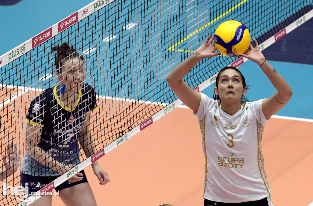 Grupa Azoty Chemik Police - Developresem BELLA DOLINA Rzeszów