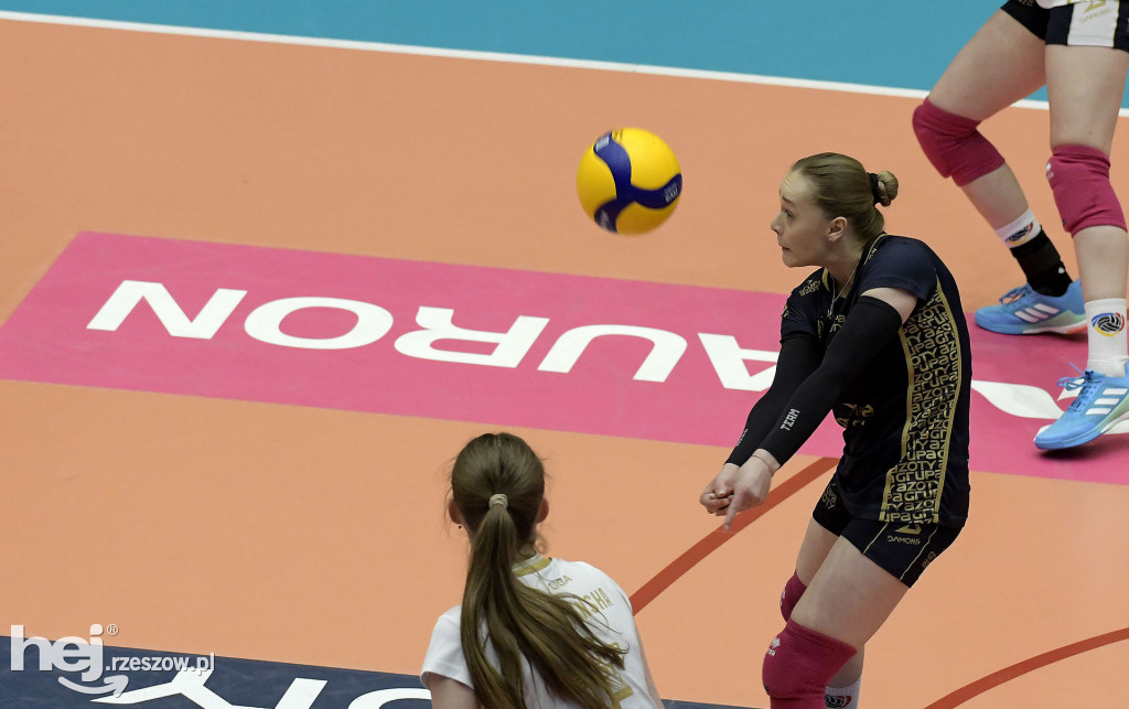 Grupa Azoty Chemik Police - Developresem BELLA DOLINA Rzeszów
