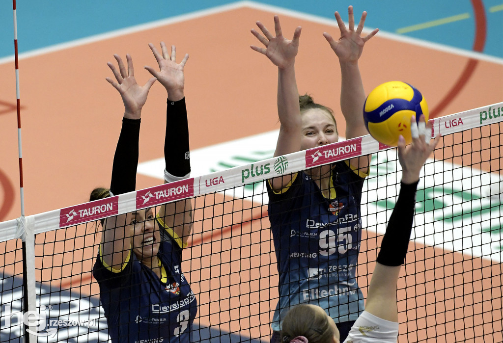 Grupa Azoty Chemik Police - Developresem BELLA DOLINA Rzeszów