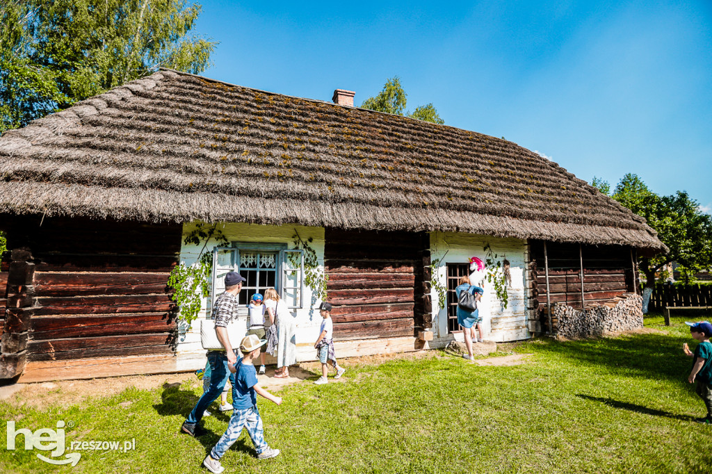 Prezentacje Twórczości Ludowej Lasowiaków i Rzeszowiaków