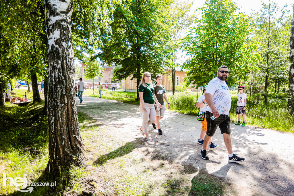 Prezentacje Twórczości Ludowej Lasowiaków i Rzeszowiaków