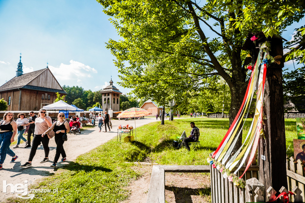 Prezentacje Twórczości Ludowej Lasowiaków i Rzeszowiaków