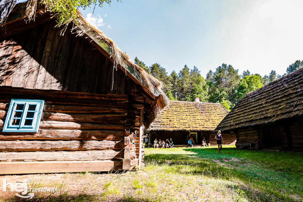 Prezentacje Twórczości Ludowej Lasowiaków i Rzeszowiaków