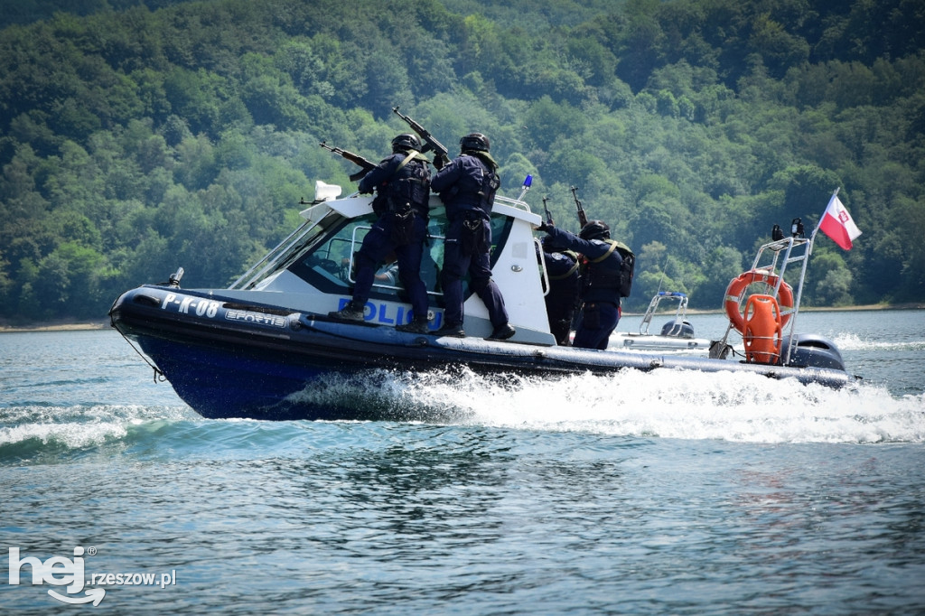 Efektowne ćwiczenia wojska polskiego, amerykańskiego i Policji