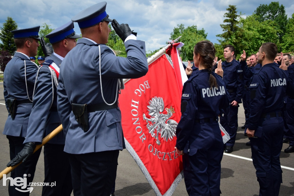 Ślubowanie policjantów