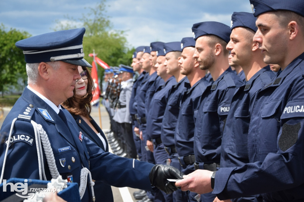 Ślubowanie policjantów