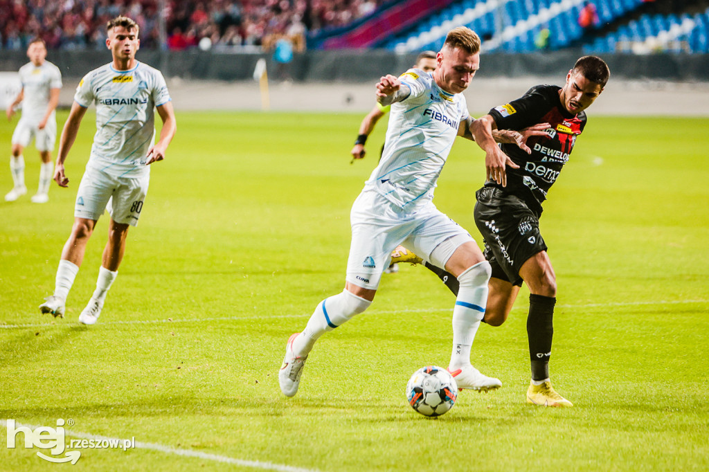 STAL RZESZÓW - APKLAN RESOVIA