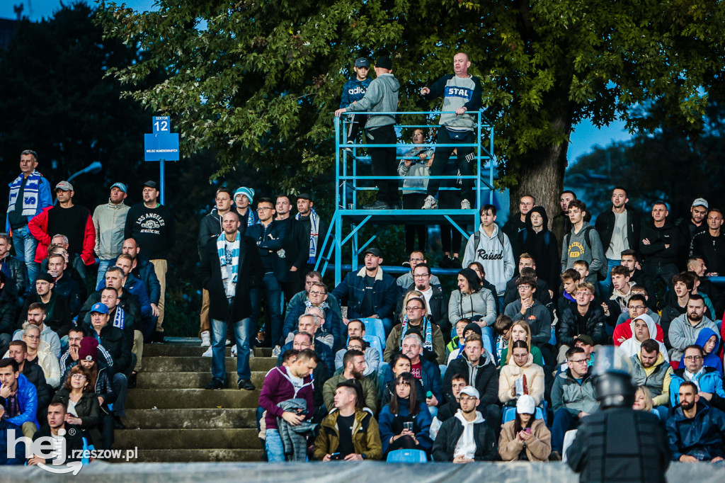 STAL RZESZÓW - APKLAN RESOVIA