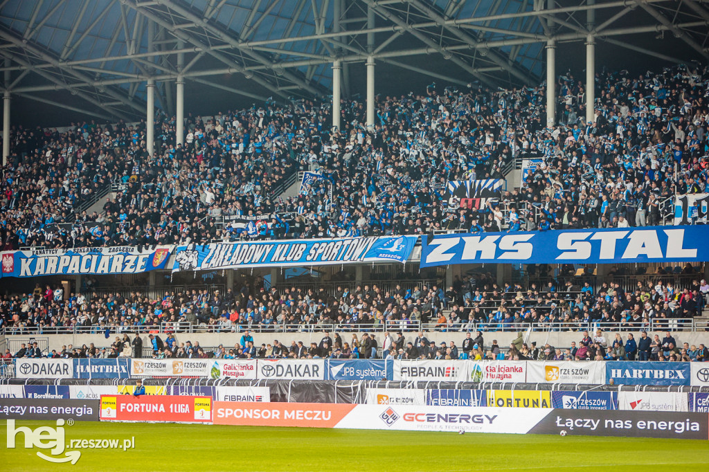 STAL RZESZÓW - APKLAN RESOVIA