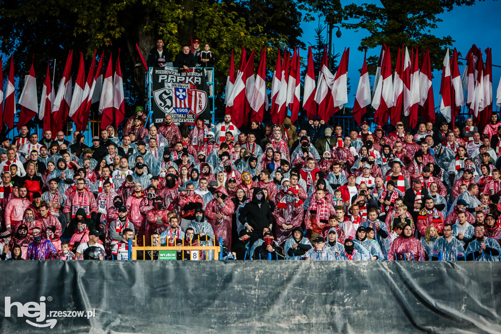 STAL RZESZÓW - APKLAN RESOVIA