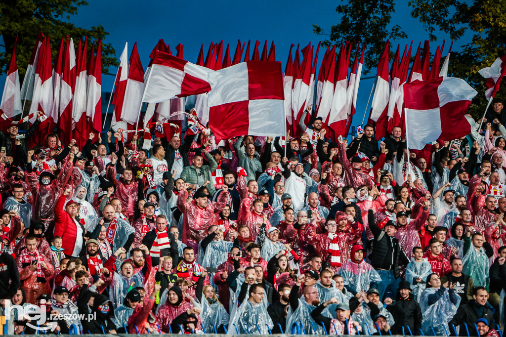 STAL RZESZÓW - APKLAN RESOVIA