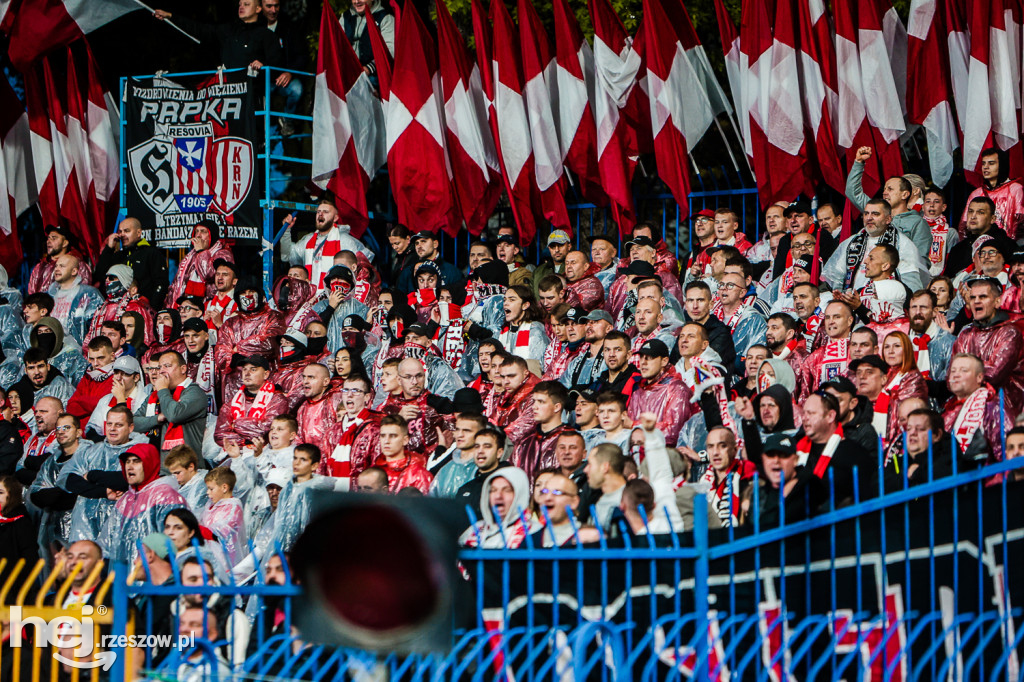 STAL RZESZÓW - APKLAN RESOVIA