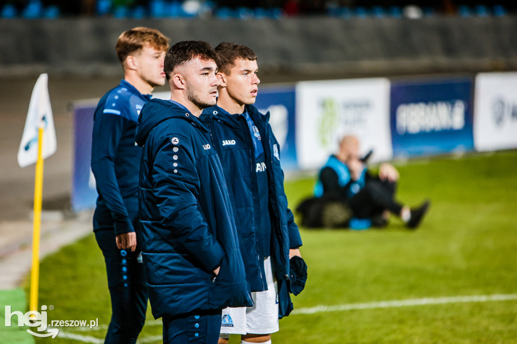 STAL RZESZÓW - APKLAN RESOVIA