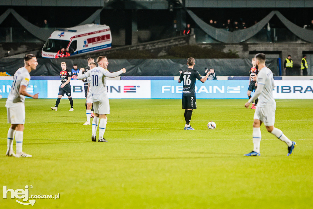 STAL RZESZÓW - APKLAN RESOVIA