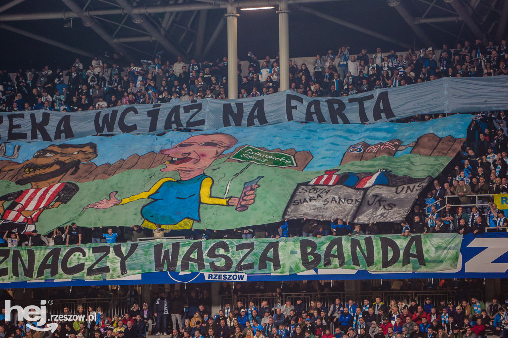 STAL RZESZÓW - APKLAN RESOVIA