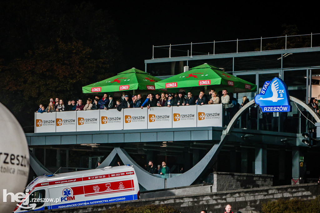 STAL RZESZÓW - APKLAN RESOVIA