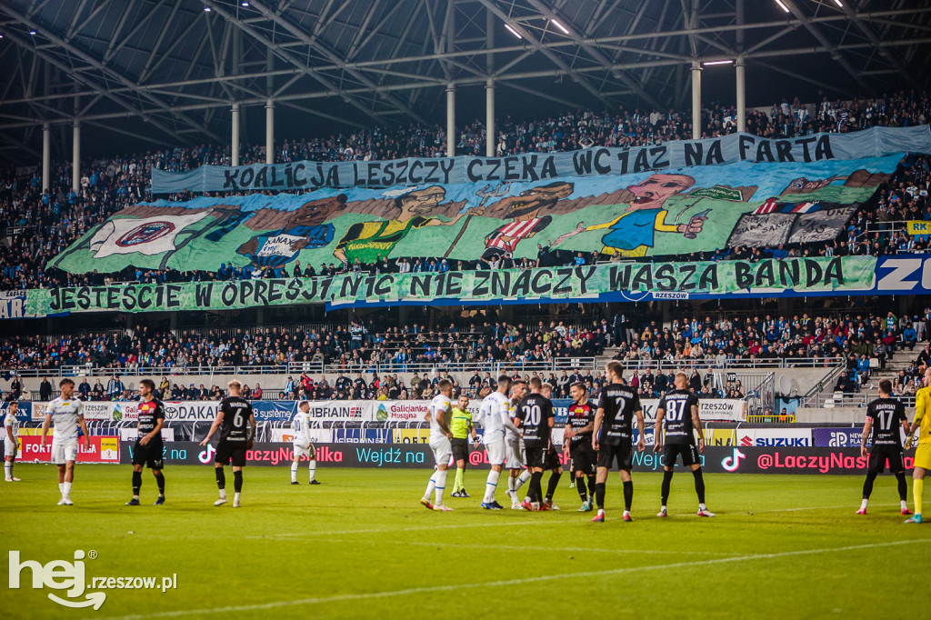 STAL RZESZÓW - APKLAN RESOVIA