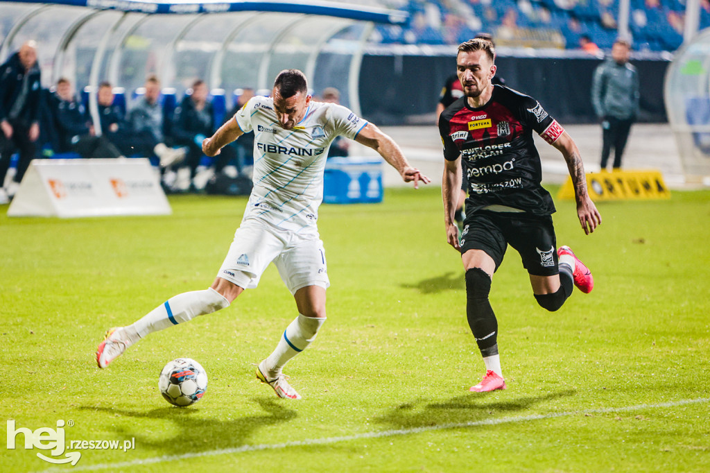 STAL RZESZÓW - APKLAN RESOVIA