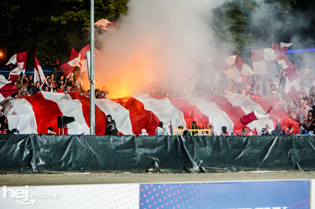 STAL RZESZÓW - APKLAN RESOVIA