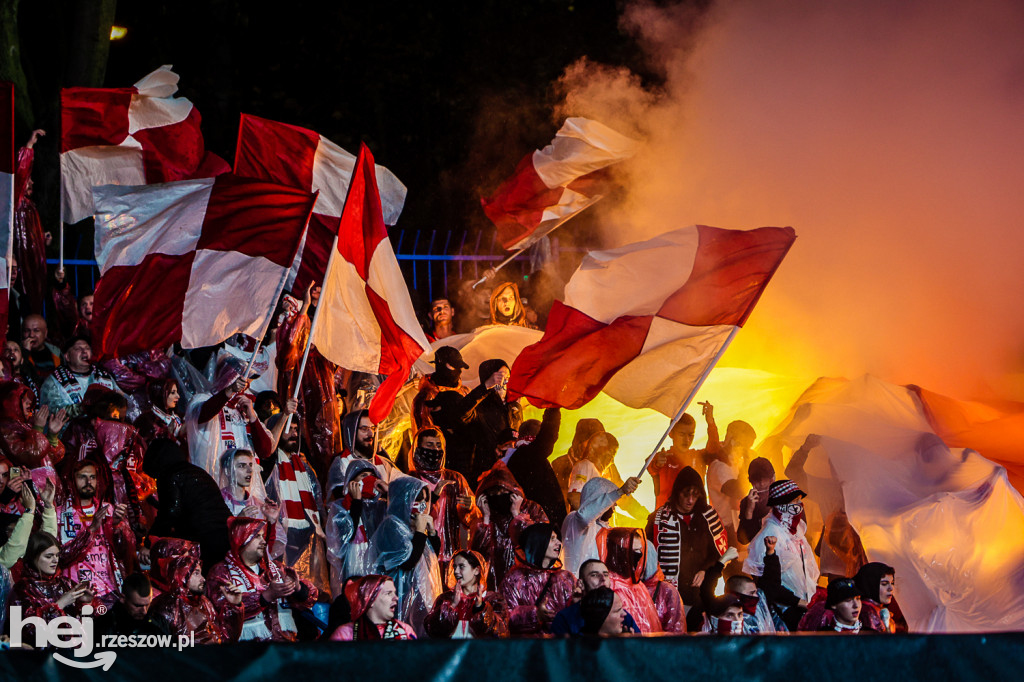STAL RZESZÓW - APKLAN RESOVIA