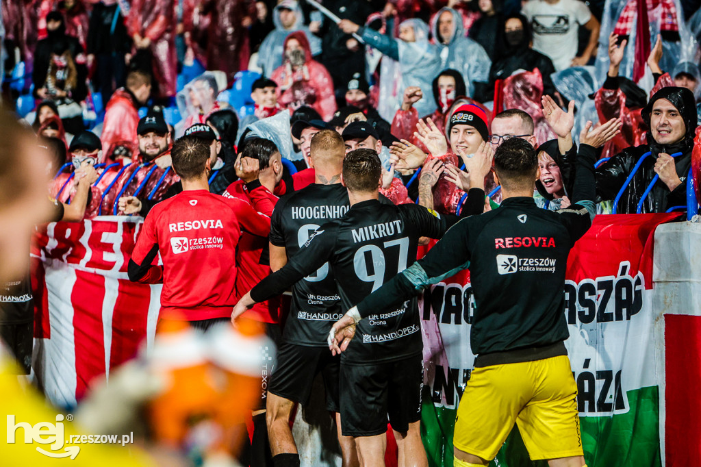 STAL RZESZÓW - APKLAN RESOVIA