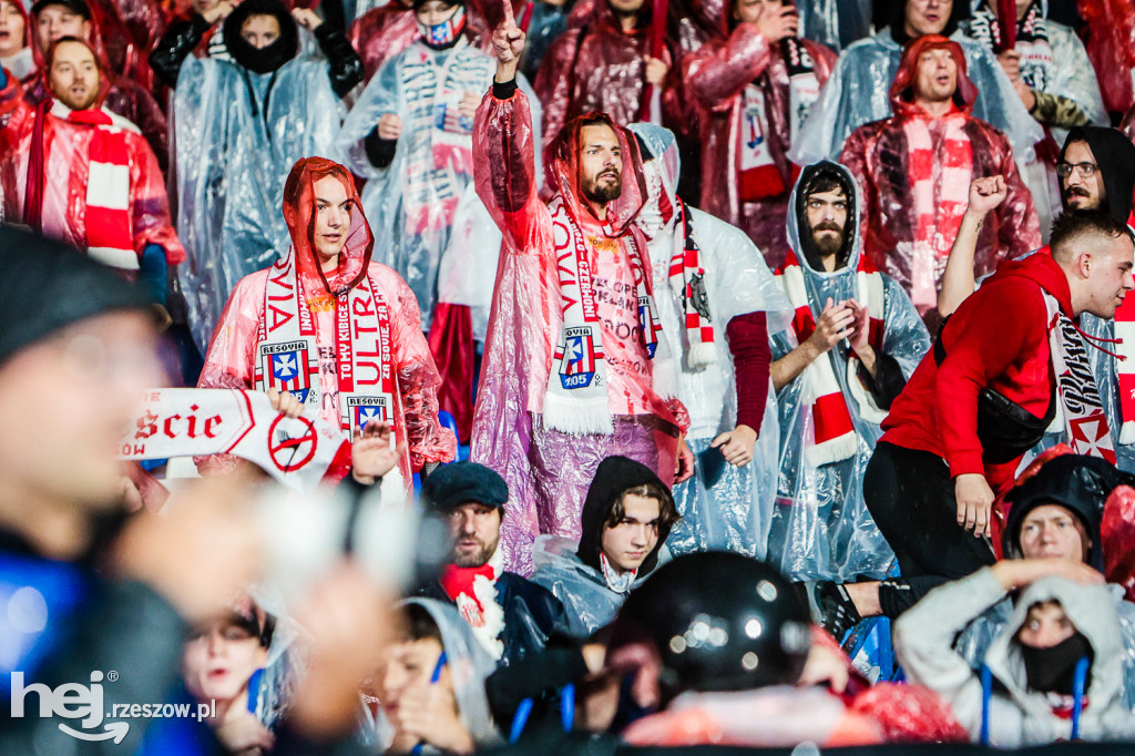 STAL RZESZÓW - APKLAN RESOVIA