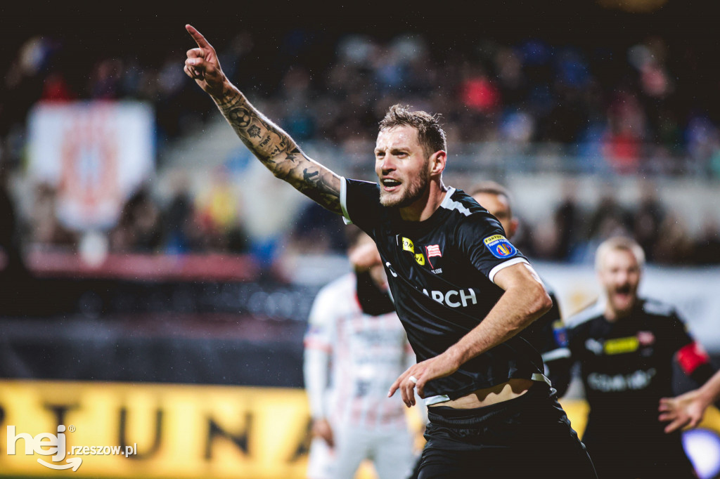 Apklan Resovia - Cracovia