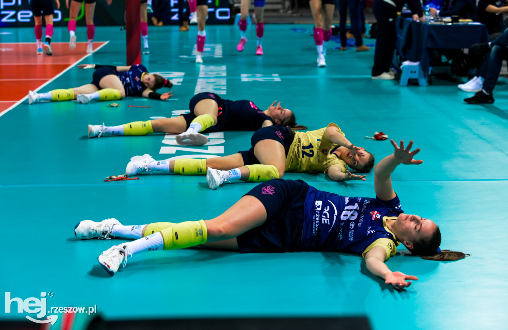 Chemik Police - Developres BELLA DOLINA Rzeszów